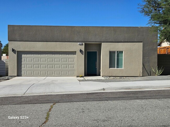 Primary Photo - CHARMING NEWER CONTEMPORARY 3 BED/2 BATH AVAILABLE NOW