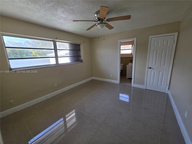 Building Photo - 20630 Manta Dr