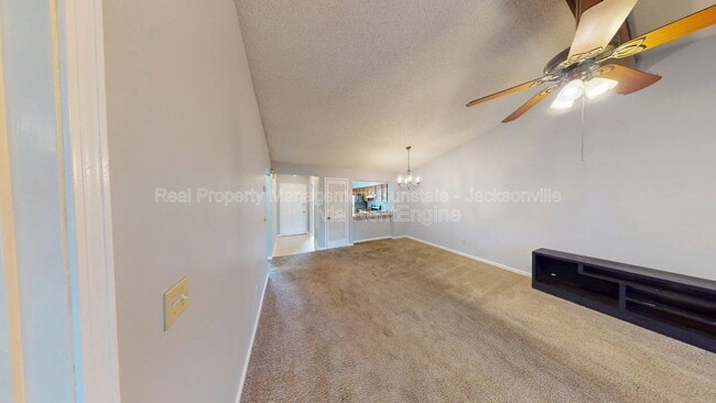 Building Photo - 11256 Windtree Dr E