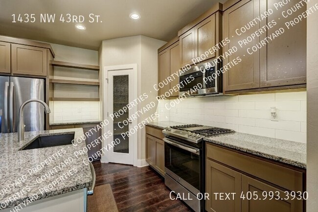 Building Photo - 1435 NW 43rd St