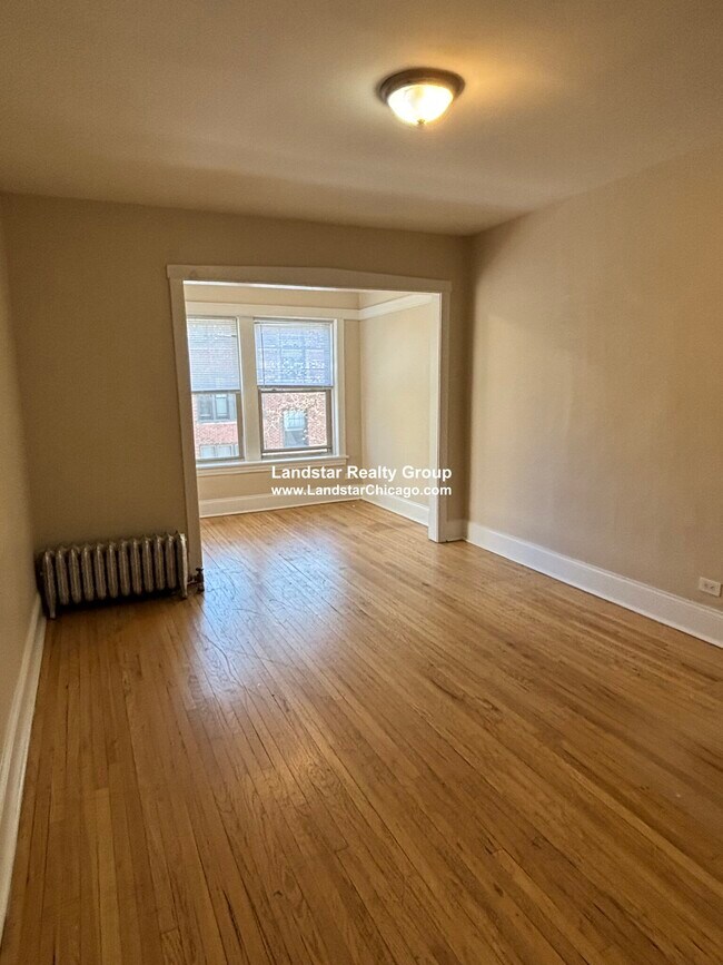 Building Photo - 552 Elmwood Ave