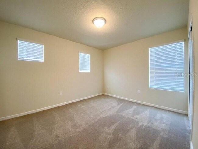 Building Photo - 1579 Aspen Ave