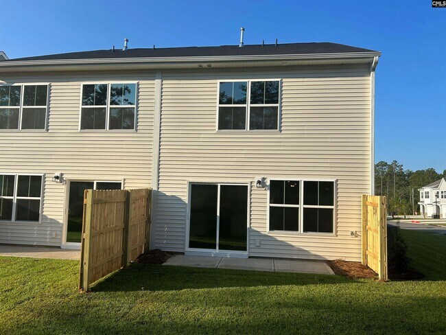 Building Photo - 505 Kingfisher Ct