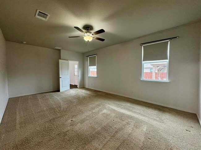 Building Photo - 251 Cherry Laurel Ln