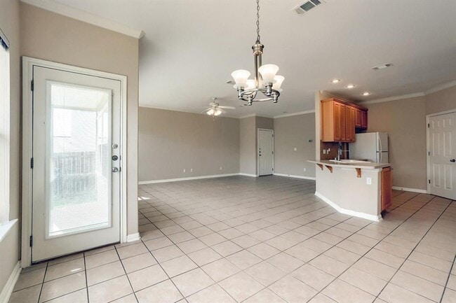 Building Photo - 21501 Boggy Ford Rd