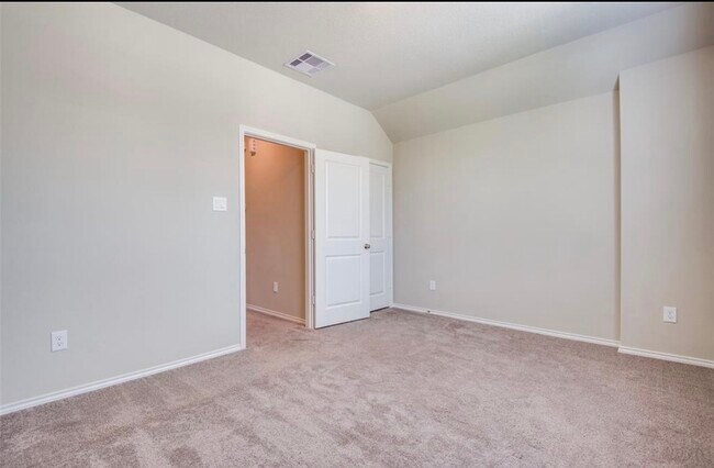 Building Photo - 523 Timber Voyage Ct