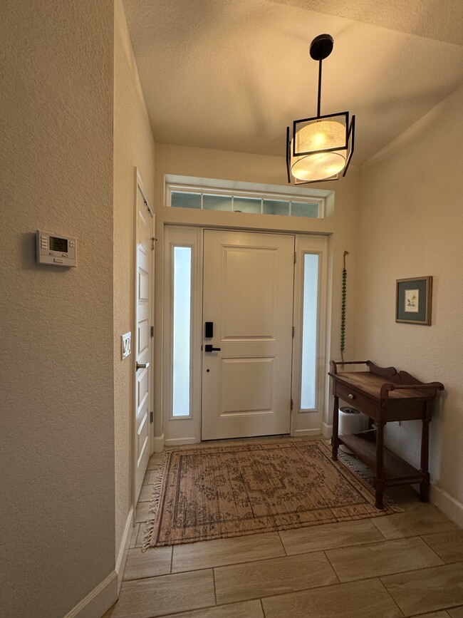 Building Photo - 83 Tucuman St