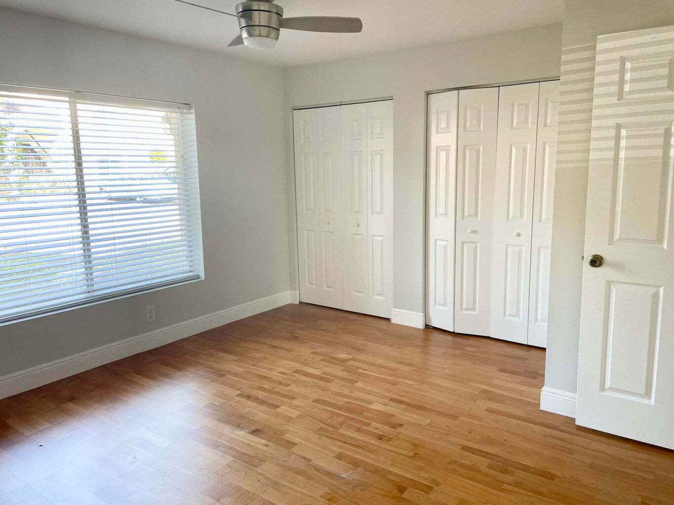 Building Photo - 815 W Boynton Beach Blvd