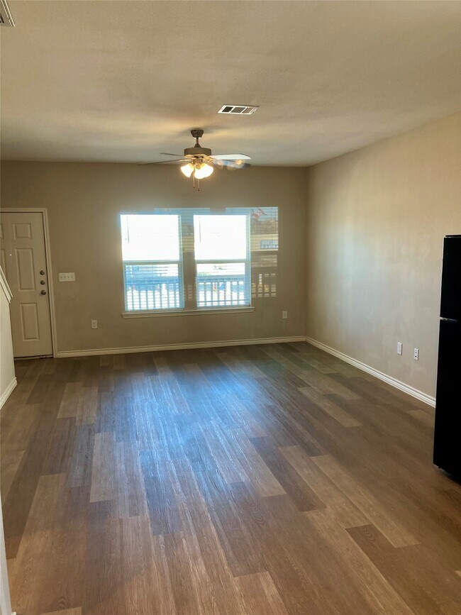 Building Photo - 4505 P