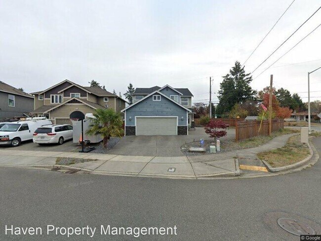 Building Photo - 4 br, 2.5 bath House - 5915 Alaska Ct