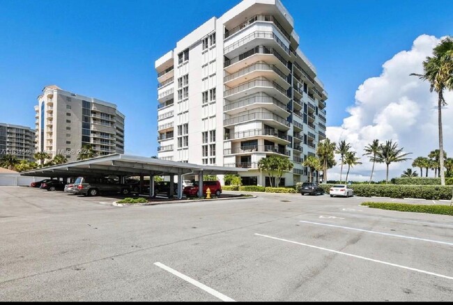 Building Photo - 2800 N Hwy A1A