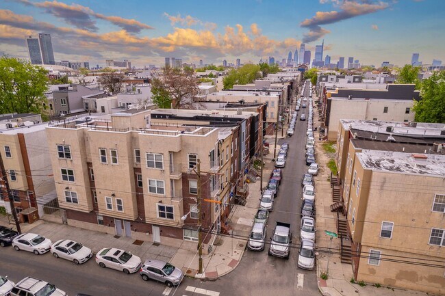 Building Photo - 1955 N 18th St