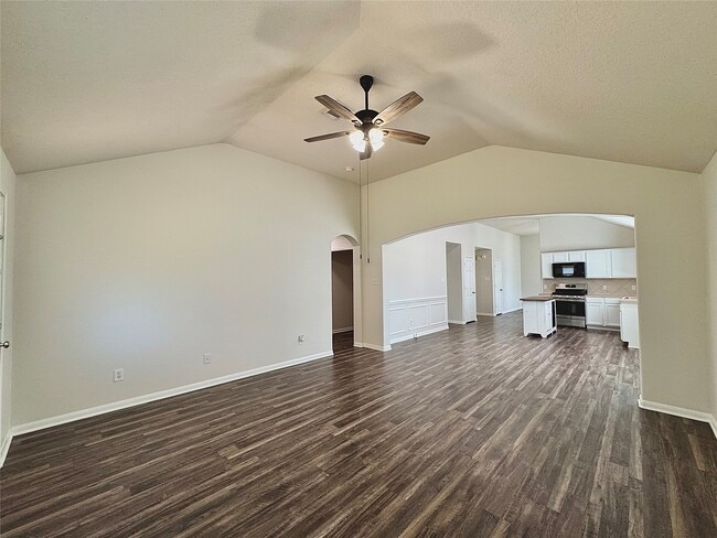 Building Photo - 11703 Elizabeth Ct