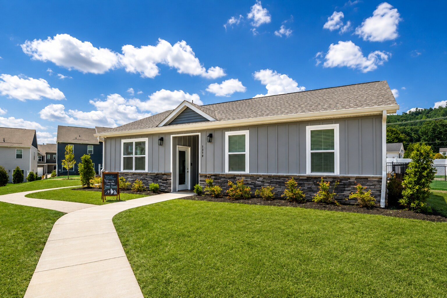Building Photo - 7358 Valley Grove Ln