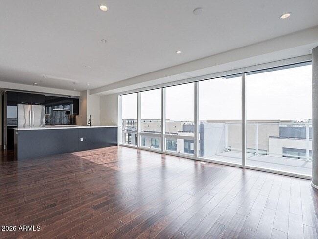 Building Photo - 4422 N 75th St