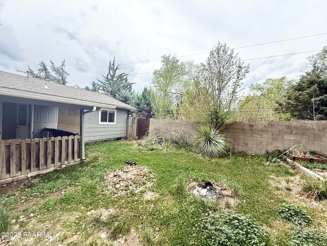 Building Photo - 314 Jovian Dr