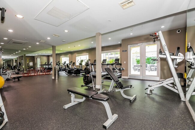 Building Photo - Spacious Condo in Downtown Long Beach!