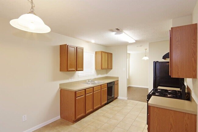 Building Photo - 12707 Claradeen Ct
