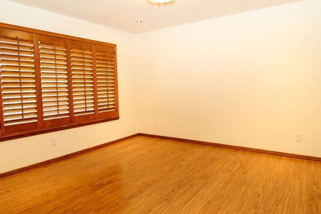 Building Photo - 1809 Pueblo Alegre Dr