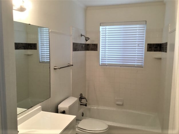 Building Photo - 2852 Brady Way