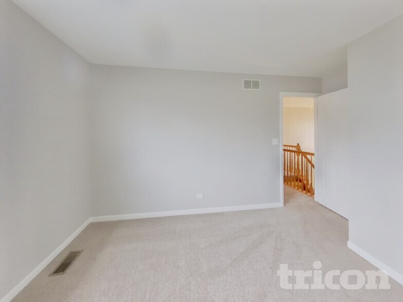 Building Photo - 16137 S Lexington Dr