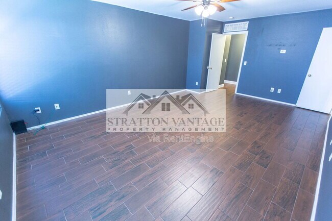 Building Photo - 9630 W Kingman St