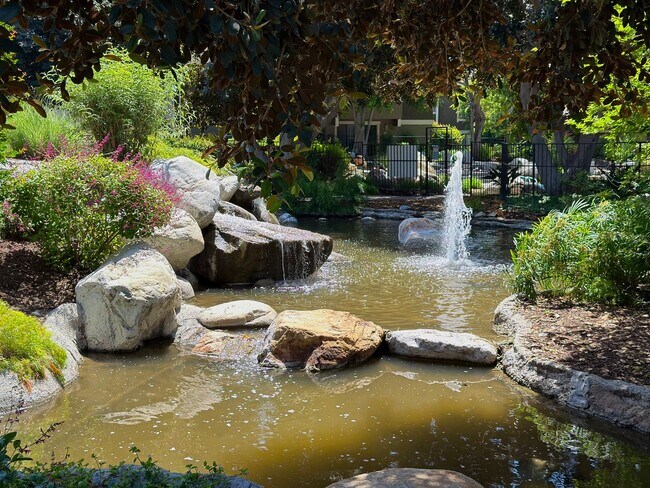 Building Photo - IRVINE 1 BED, 1 BATH CONDO- $2,375 ("THE SPRINGS" COMMUNITY)