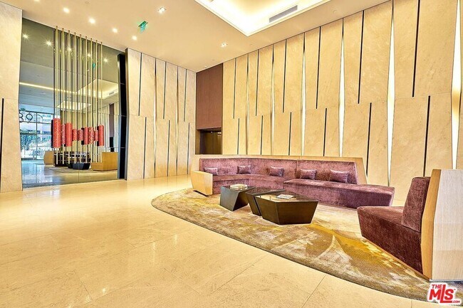 Building Photo - 889 Francisco St