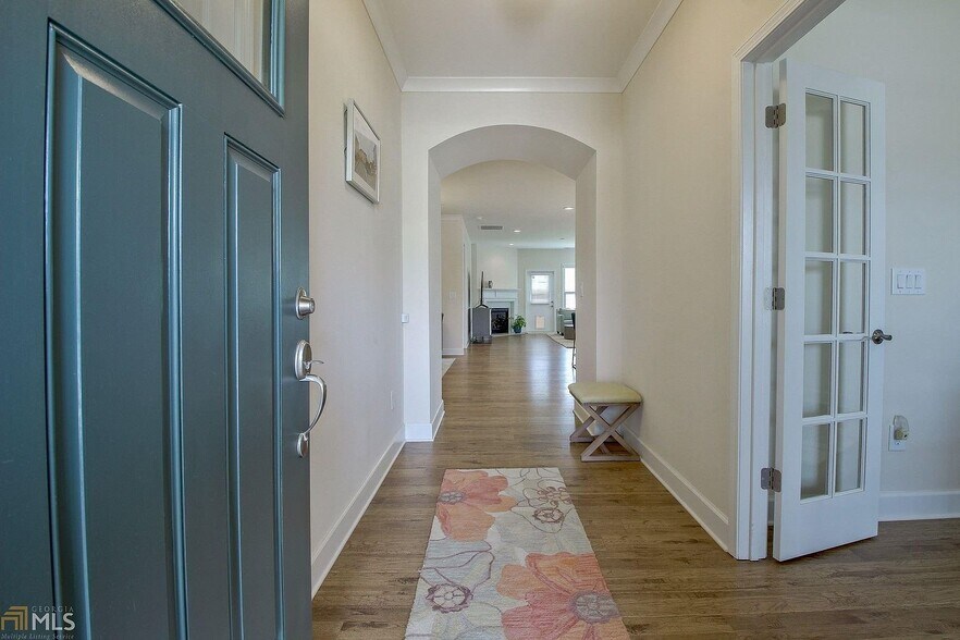 Building Photo - 212 Florence Rd