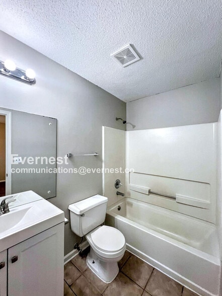 Building Photo - 3455 Lynnfield Cove