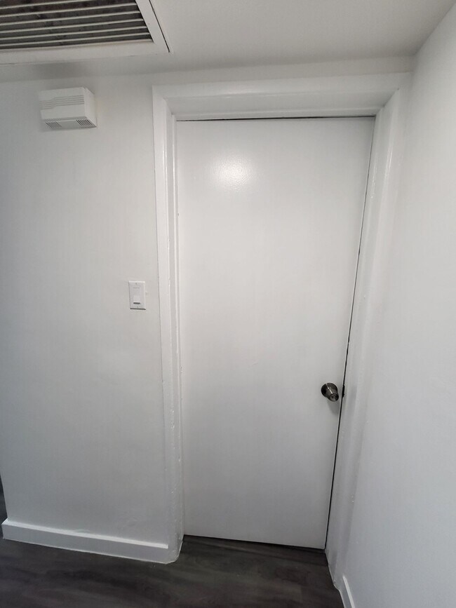 Floorplan - 611 S Fir Ave