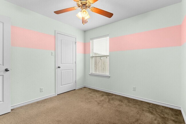 Building Photo - 2908 Montague County Dr