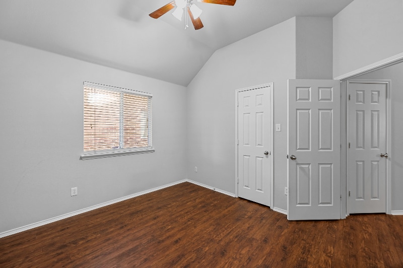 Building Photo - 10010 Voss Ave