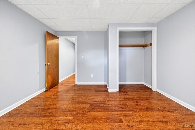 Building Photo - 216 Pine Grove St