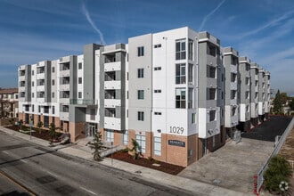 Building Photo - Seagate Homes Apartments