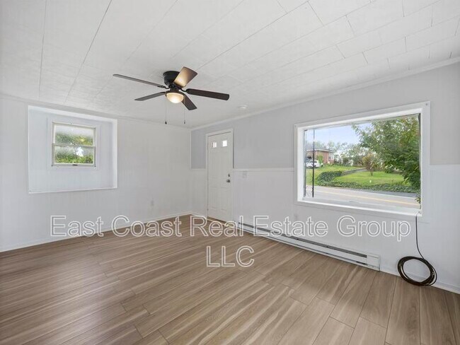 Building Photo - 528 Hack Wilson Way