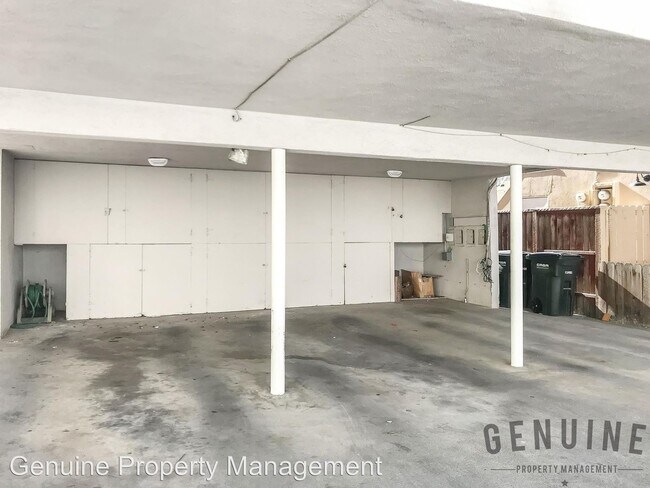 Building Photo - 1234 W Balboa Blvd