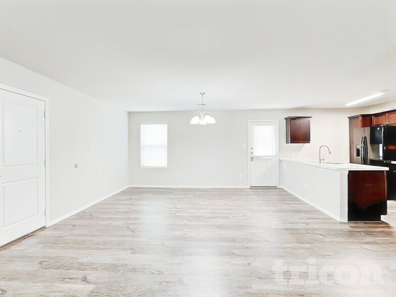 Building Photo - 8525 Amistad Cove