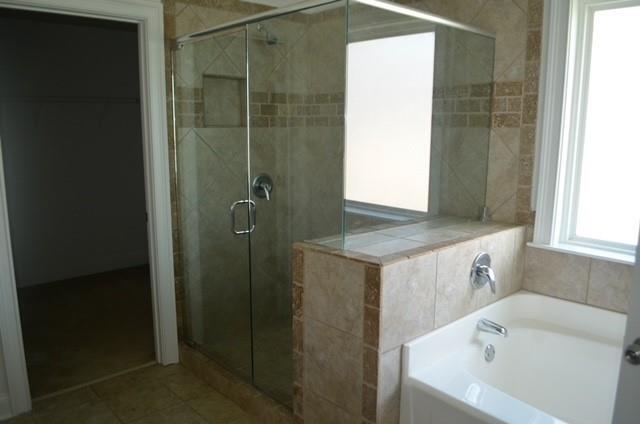 Building Photo - 15 Creekwater Dr