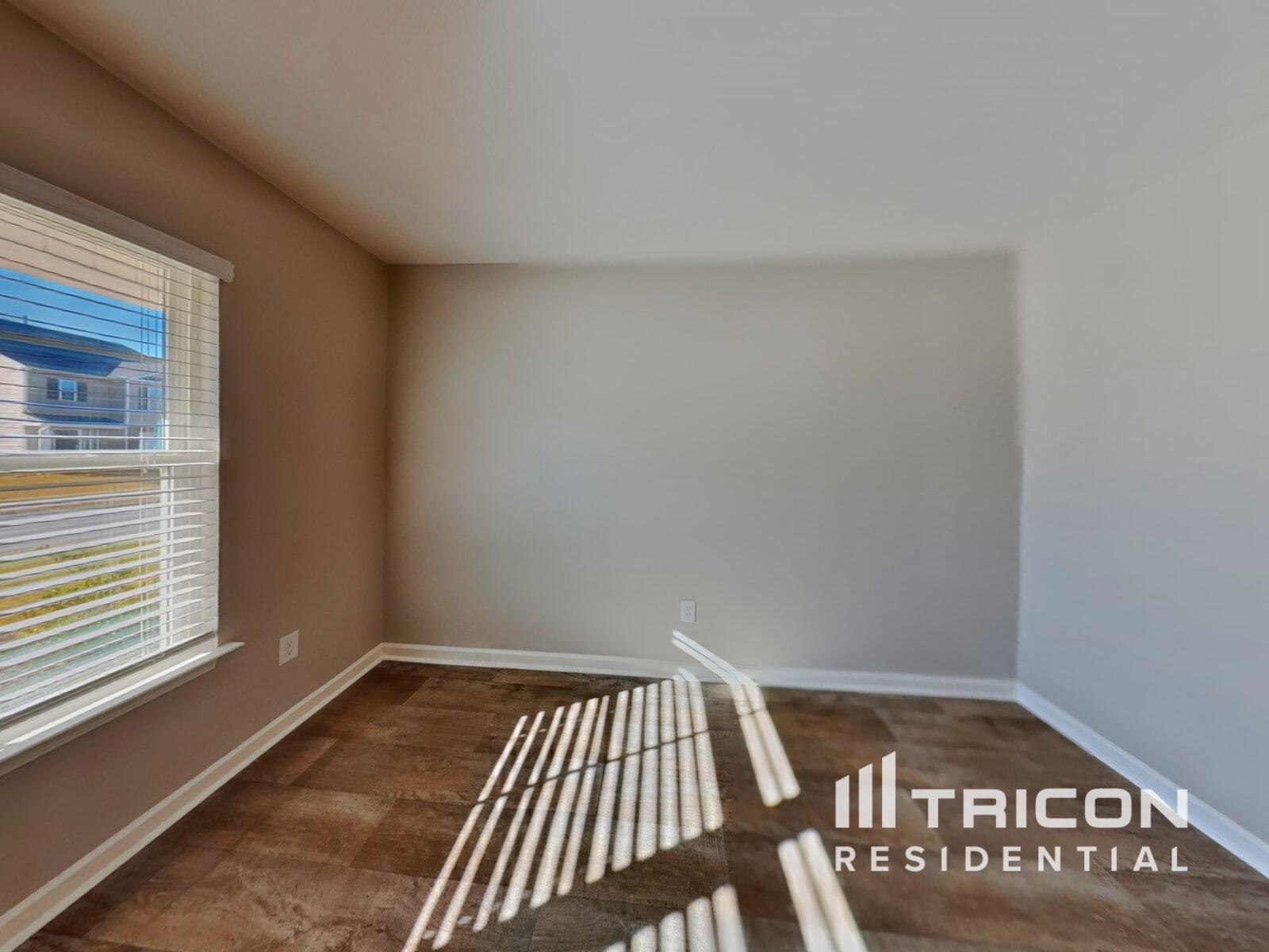 Building Photo - 5235 Ironwood Dr