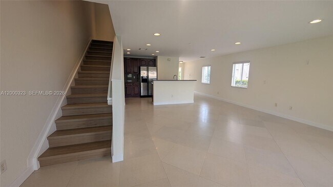 Building Photo - 5910 Royal Way