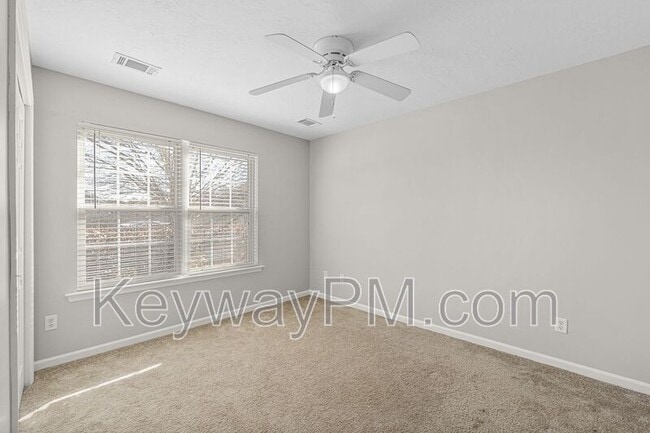 Building Photo - 110 Fox Haven Dr