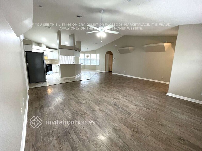 Building Photo - 11356 Andy Dr