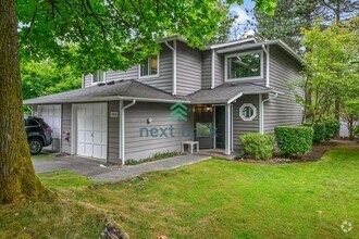 Building Photo - 3 BED & 1.5 BATH FOR RENT