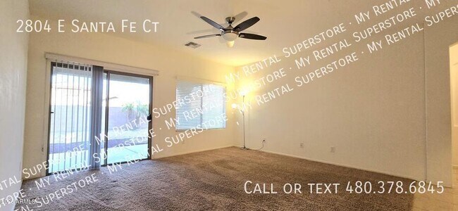 Building Photo - 2804 E Santa Fe Ct