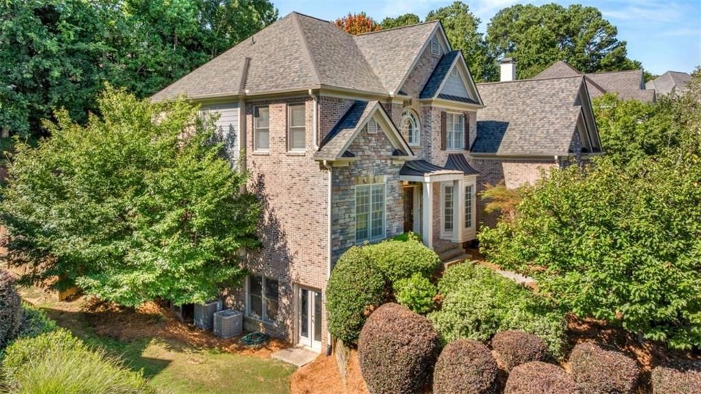 Building Photo - 1475 Boomer Cir