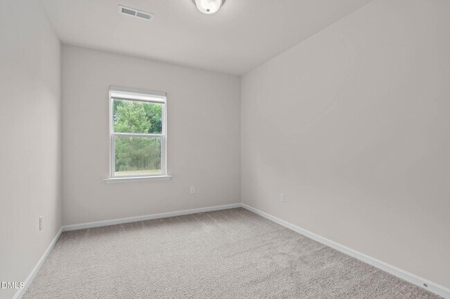 Building Photo - 4712 Winnipesaukee Ln