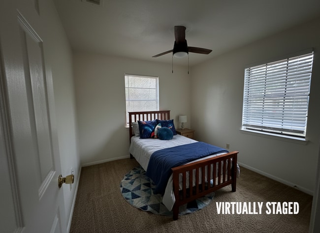 Building Photo - 2208 Chafin Dr