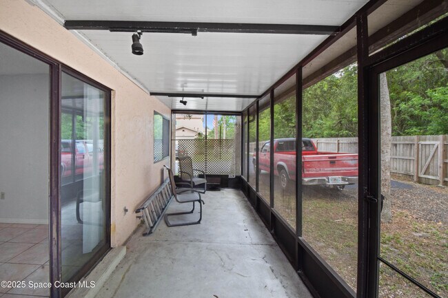 Building Photo - 171 Bluefish Pl