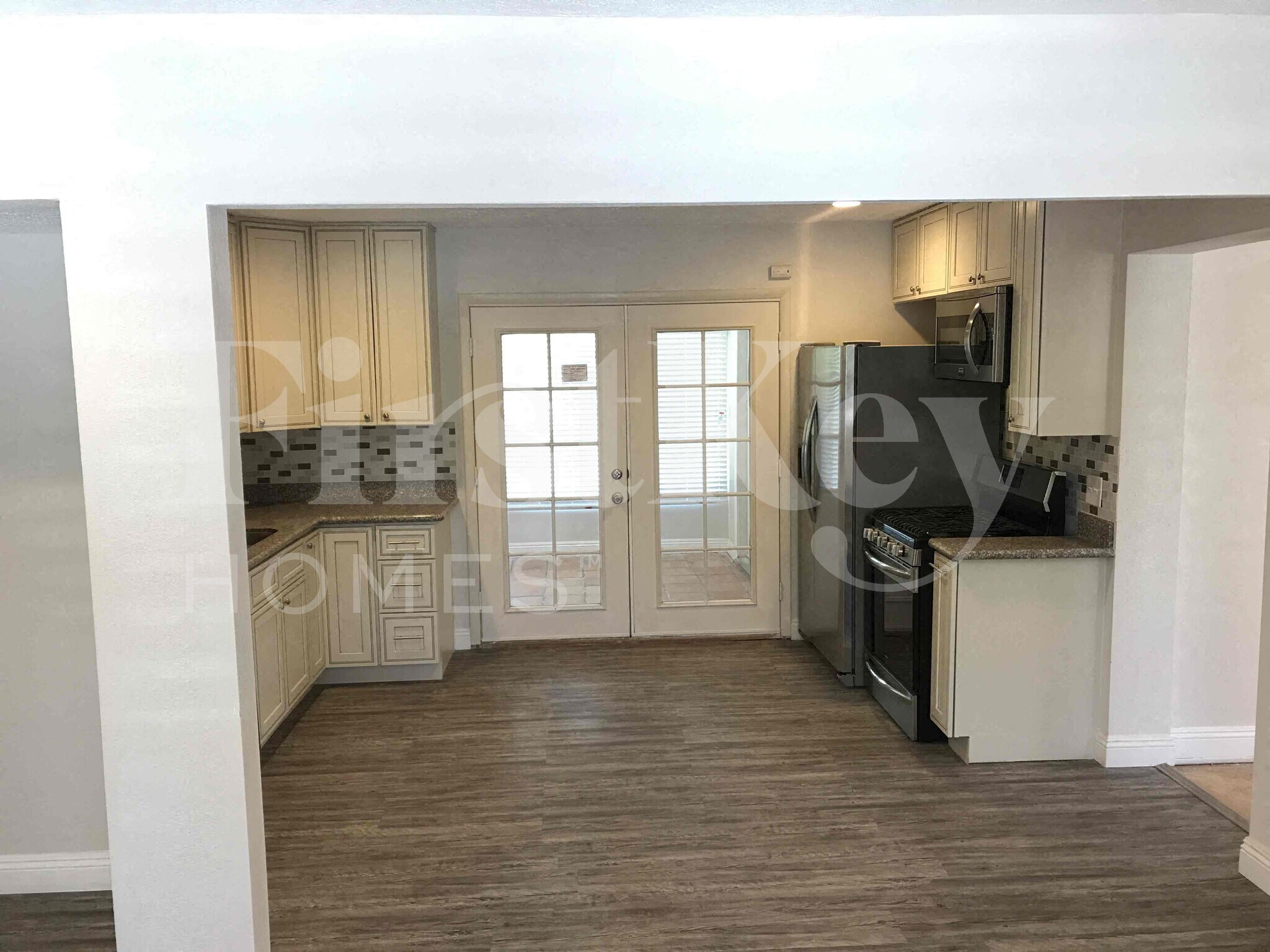 Building Photo - 7427 E McKinley St